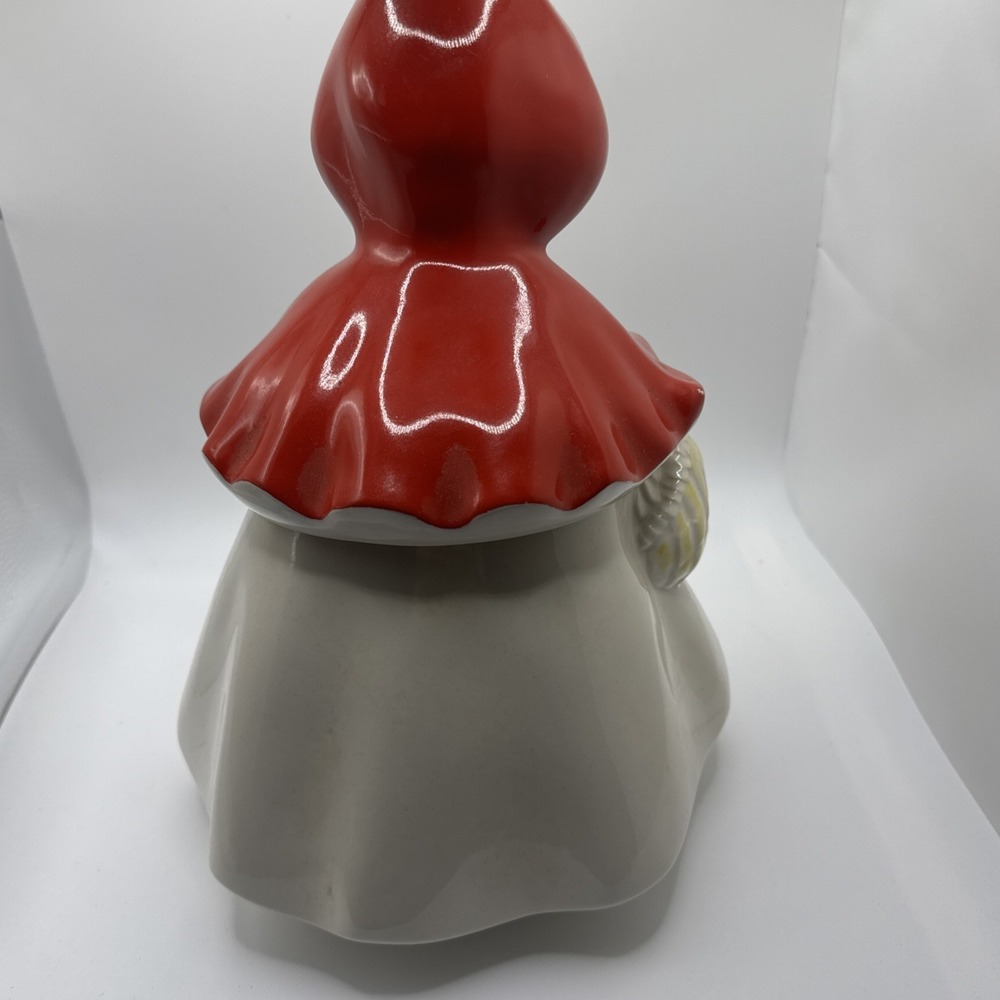 Vintage Hull Little Red Riding Hood Cookie Jar 1940's Pat. Des. No. 135889 USA - Picture 7 of 12